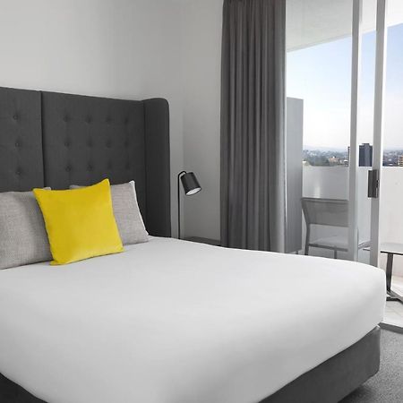 มันตรา ออน เอ็ดเวิร์ด บริสเบน Aparthotel ภายนอก รูปภาพ