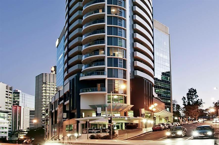มันตรา ออน เอ็ดเวิร์ด บริสเบน Aparthotel ภายนอก รูปภาพ